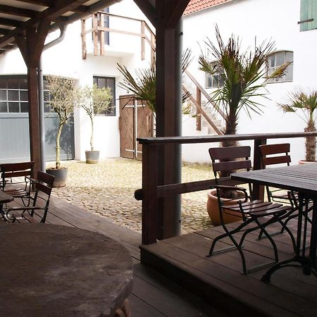 Lodge Am Oxenweg - Zimmer 3 胡苏姆 外观 照片